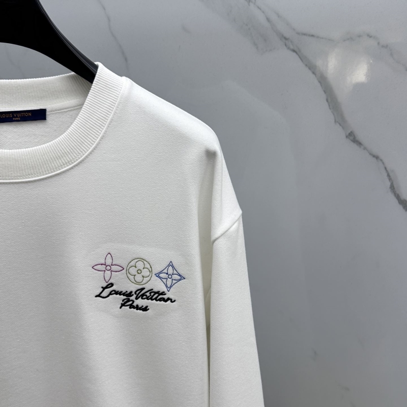 l0vis Vvtt0n t-shirt